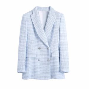 Like new! Gorgeous plaid blue double breasted blazer. Available in XS